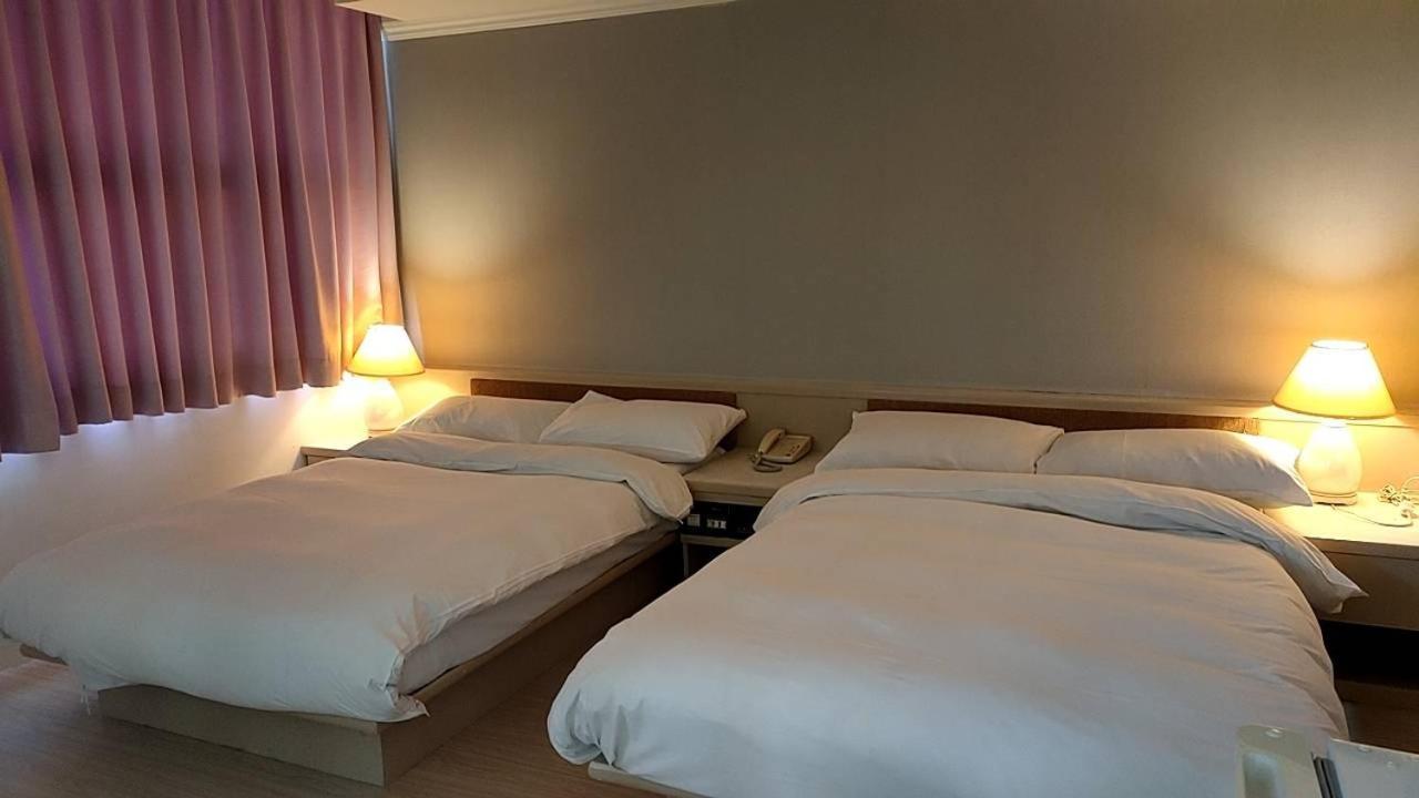 Dc Hotel تايتشونغ المظهر الخارجي الصورة