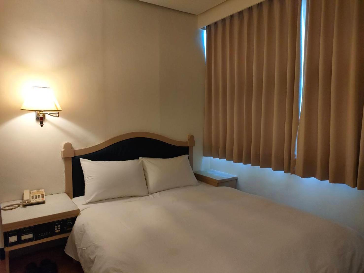 Dc Hotel تايتشونغ المظهر الخارجي الصورة